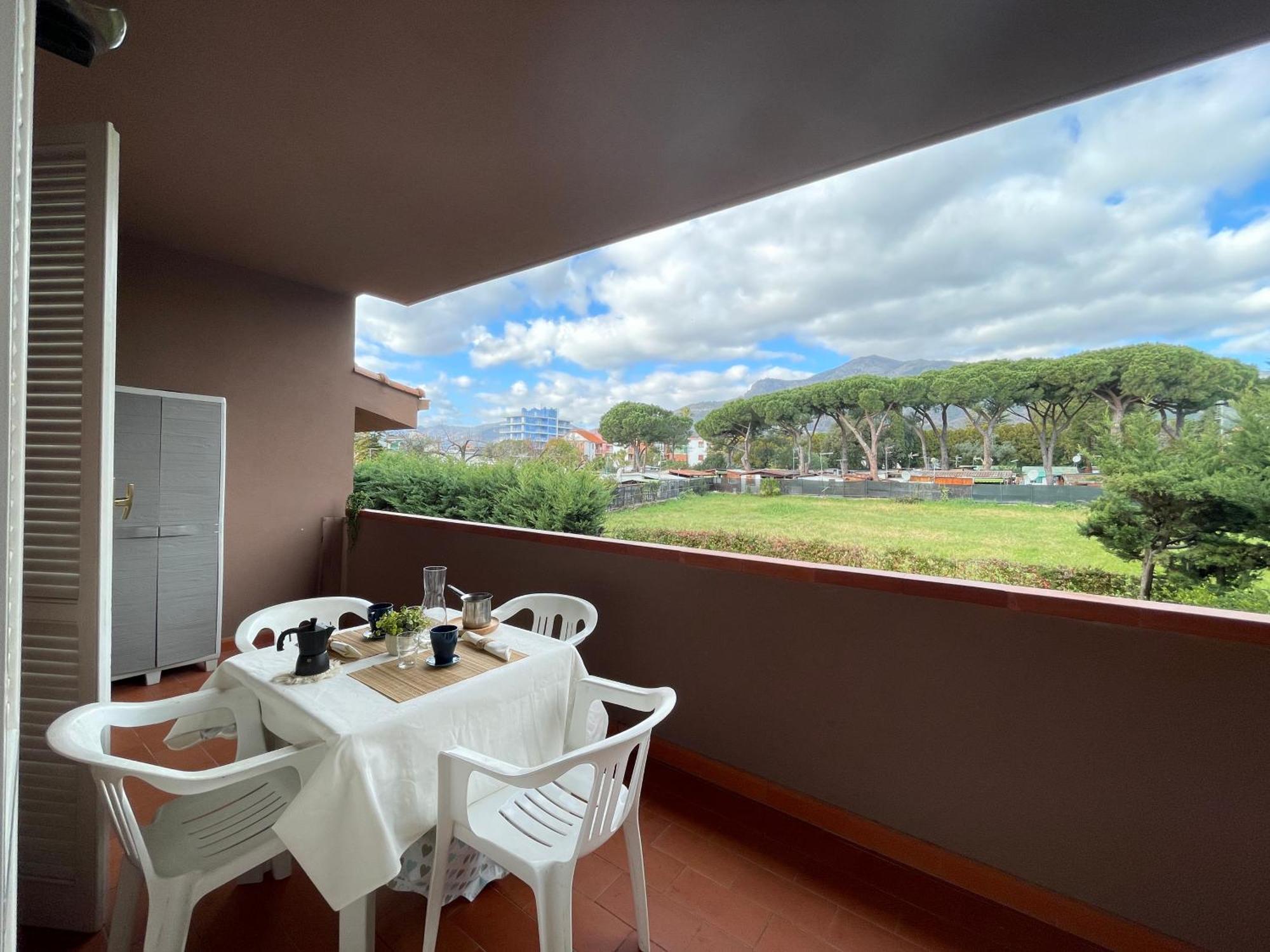 Apartamento Il Gabbiano Bilocale Con Piscina, Garage E A/C. Loano Exterior foto