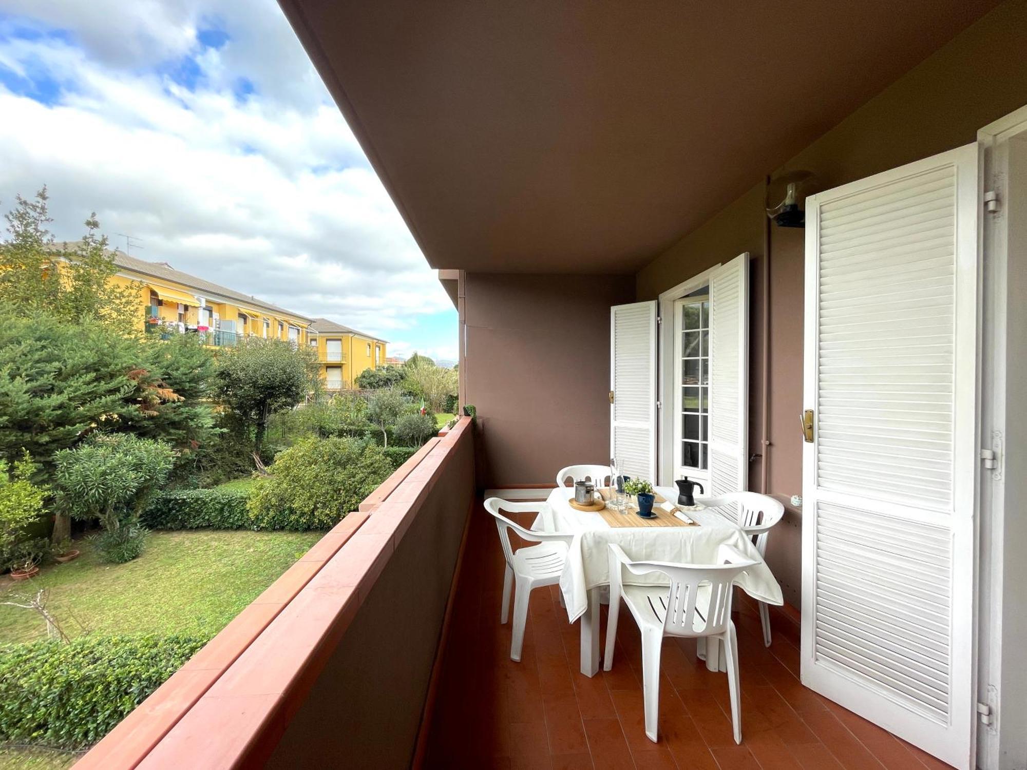 Apartamento Il Gabbiano Bilocale Con Piscina, Garage E A/C. Loano Exterior foto